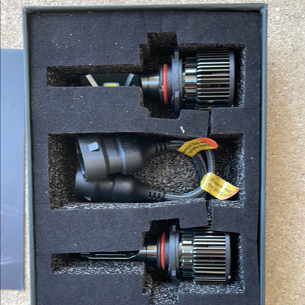 LED Headlight Kit - Black - Picture 2 of 4